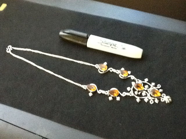 925 Silver and Citrine Necklace in Jewellery & Watches in Chilliwack - Image 4