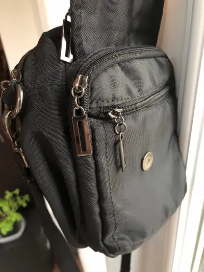 Zara Sac a bandoulière petit unisex