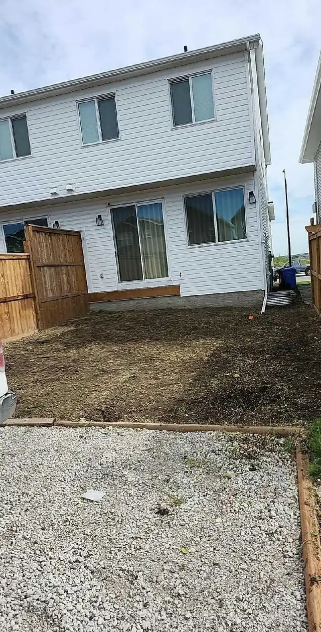 Weed Pulling Service471852765645393921