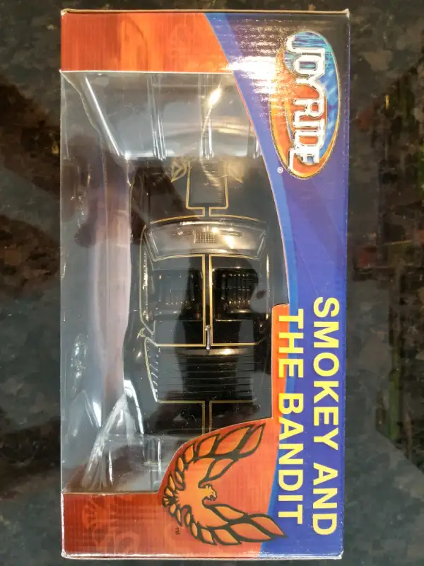 Diecast Smokey and the Bandit Pontiac Trans Am Tooned in Arts & Collectibles in Markham / York Region - Image 4