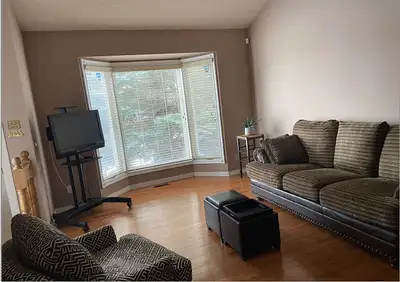 Room for rent 3 min walk to c-train station