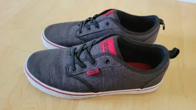 Youth Vans size 6 grey and red shoes Excellent condition (barely worn) Pick up only. Smoke and pet f...