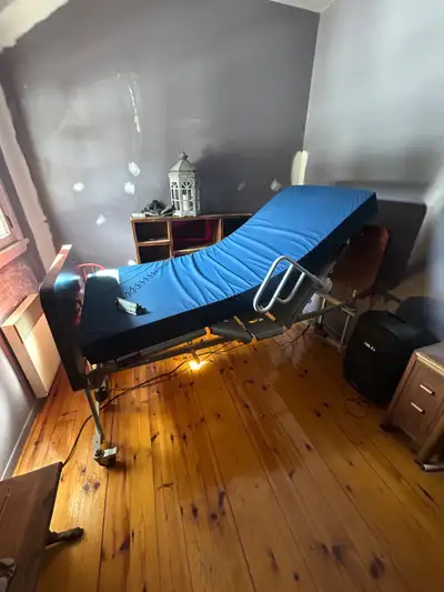 lit hopital, View more