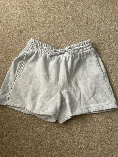 Aritzia Shorts, View more