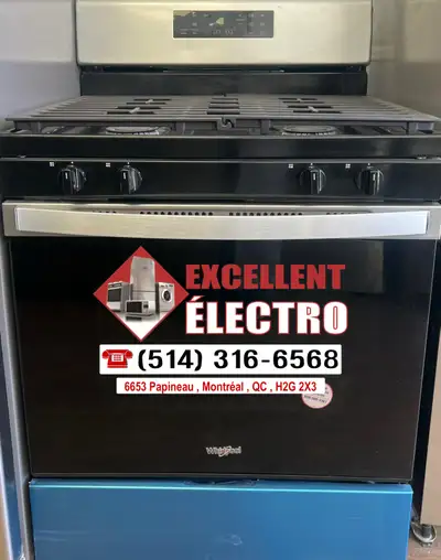 CUISINIÈRE À GAS‼️SUPER PROPRE / COMME NEUVE, View more