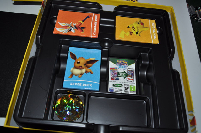 POKEMON BATTLE ACADEMY, board game TCG, 3 special decks, coin in Toys & Games in City of Halifax - Image 3