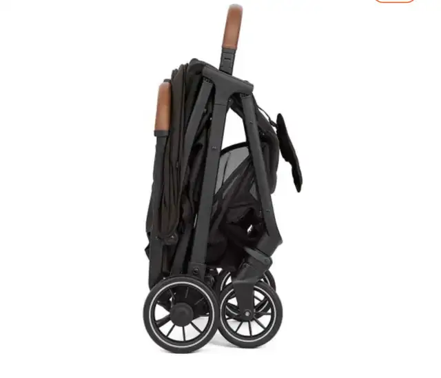 compact atroller amazing in Strollers, Carriers & Car Seats in City of Toronto - Image 3