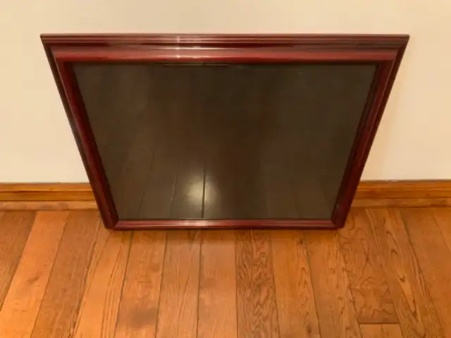 Large Wood Picture Frame — 23” x 19” — Like New Condition in Other in City of Toronto - Image 2