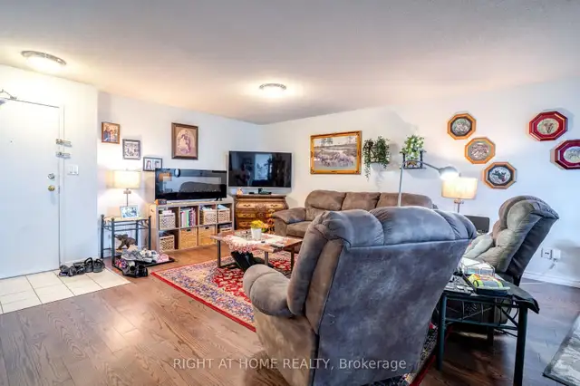 1208-80 Alton Towers Circle 2Bed2Wr ***SOLD*** in Condos for Sale in City of Toronto - Image 22