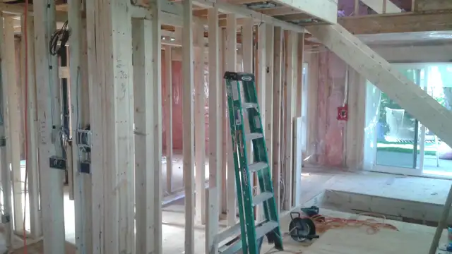 basements,reno,offices,light commercial. in Drywall & Stucco Removal in Calgary - Image 9
