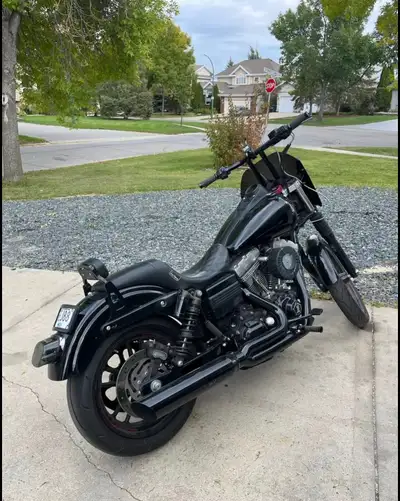 PLEASE CHECK IMAGES FOR A LIST OF UPGRADES DONE TO BIKE. This 2006 Harley Davidson Street Bob has be...