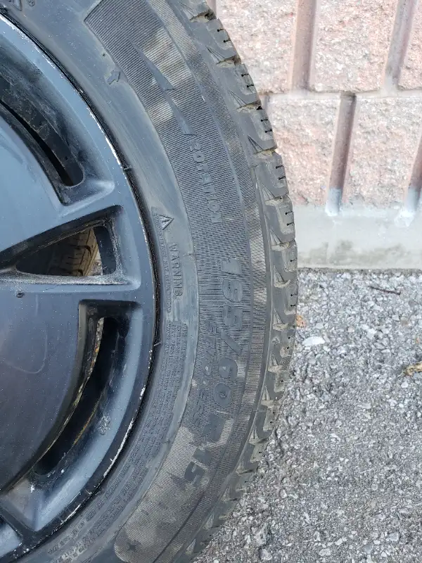 195 60r15 winter tires in Tires & Rims in Markham / York Region - Image 4