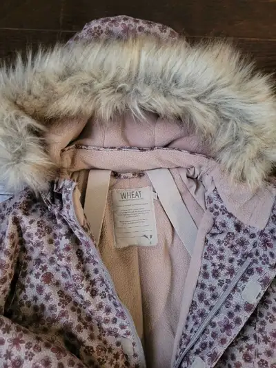 Girl's Snowsuit one piece size 7y, View more