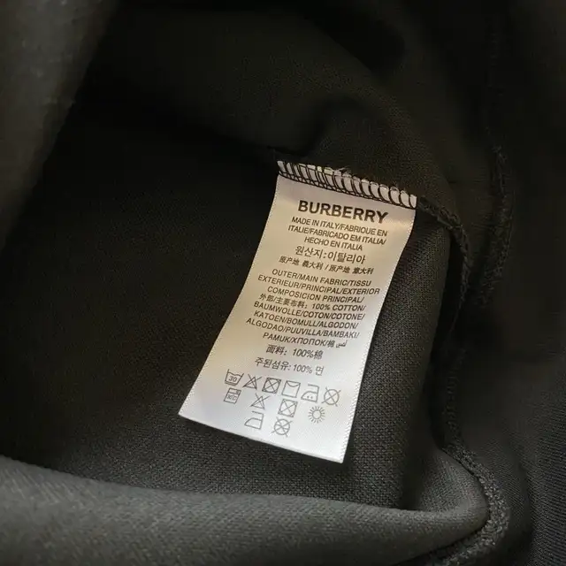 Burberry Mens Hoodie Brand New w Tags in Men's in City of Toronto - Image 4