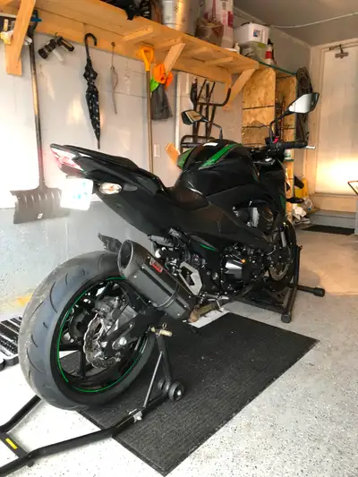 This is a 2016 Kawasaki Z800abs. The bike looks and drives like new. Perfect road condition and won’...