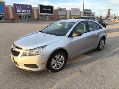 Fun, reliable, and great on gas! This manual Cruze is smooth and engaging to drive—perfect if you en...