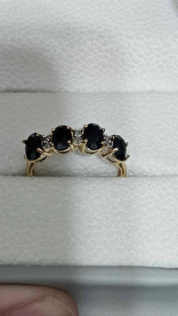NEW Beautiful Sapphire and Diamond Ring in 14K Yellow Gold