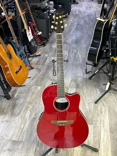 Ovation Acoustic Electric Guitar CC28 Celebrity Red Includes Hard Case We do offer a 30 day warranty...