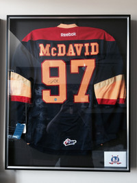 Connor McDavid Team Canada Hockey Juniors Signed Jersey Collector Frame —  Midway Memorabilia