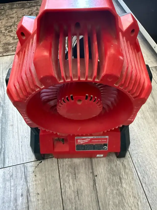 Milwaukee Jobsite Fan only tool no battery no charger  in Power Tools in Oshawa / Durham Region - Image 5