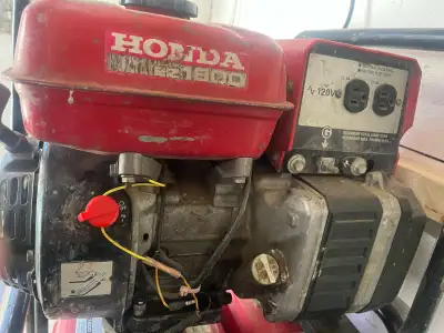 Honda EM1300 Generator, View more