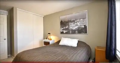 Housemate Wanted - Room Available! UTILITIES INCLUDED! Kanata