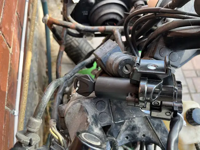 Parts or Mechanic special!!! in Sport Touring in Barrie - Image 3