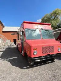 Food Truck for sale or rent