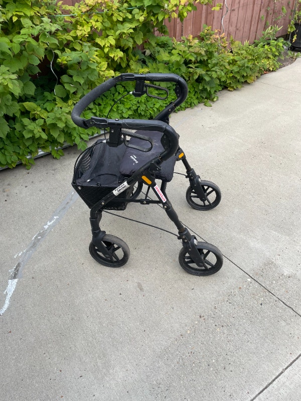 Walker for Seniors Health & Special Needs Edmonton Kijiji