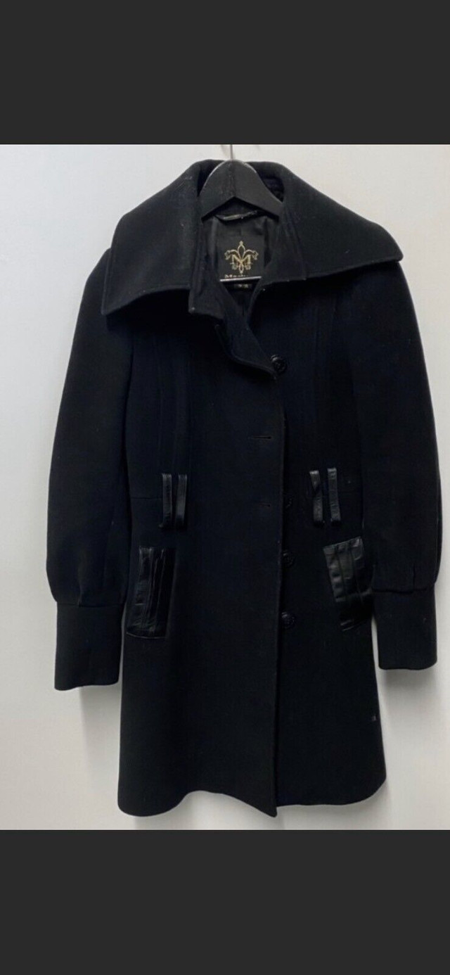 Mackage winter jacket XS dans Femmes - Hauts et vêtements d'extérieur  à Ville de Montréal - Image 4