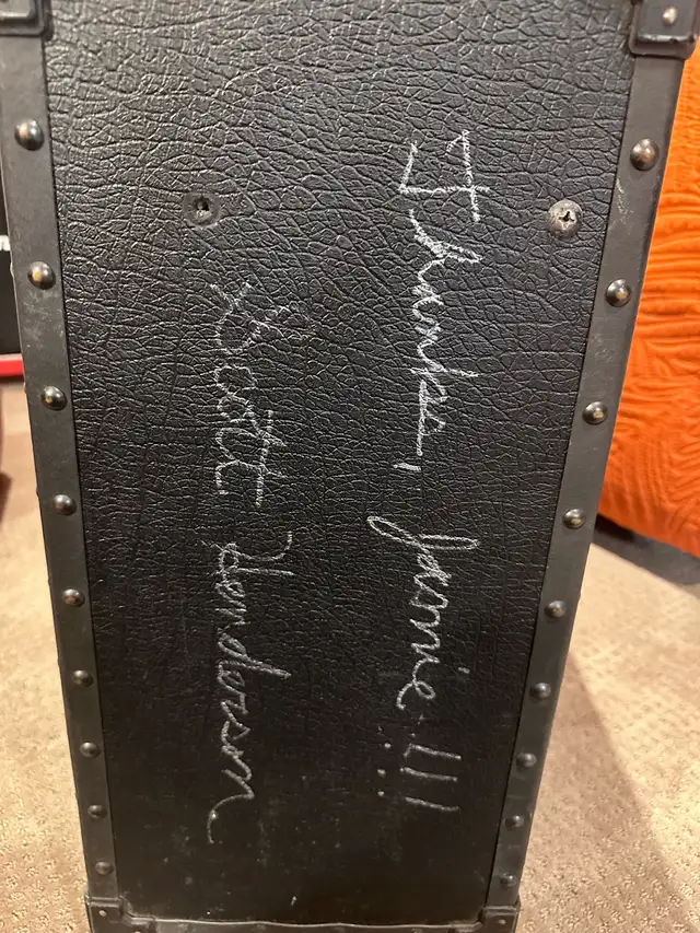 One-of-a-kind Roland Jazz Chorus-120 Amplifier in Amps & Pedals in Edmonton - Image 3