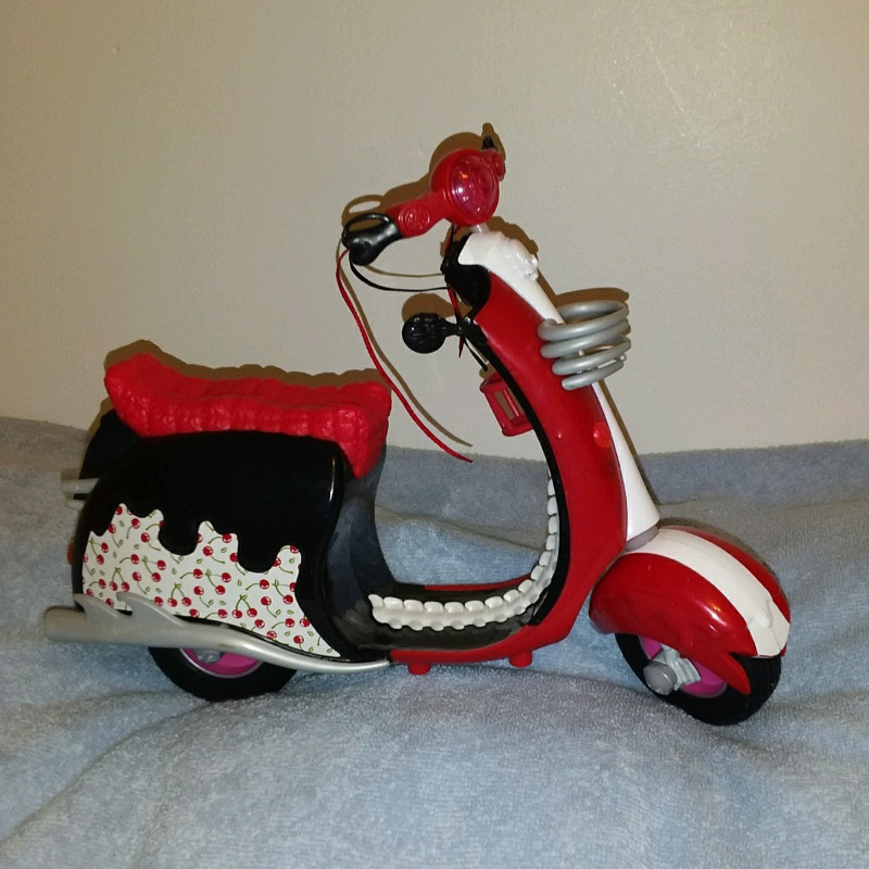 Used, Monster High Ghoulia Yelps SCOOTER Bike Moped Vespa,For 11" Doll for sale  