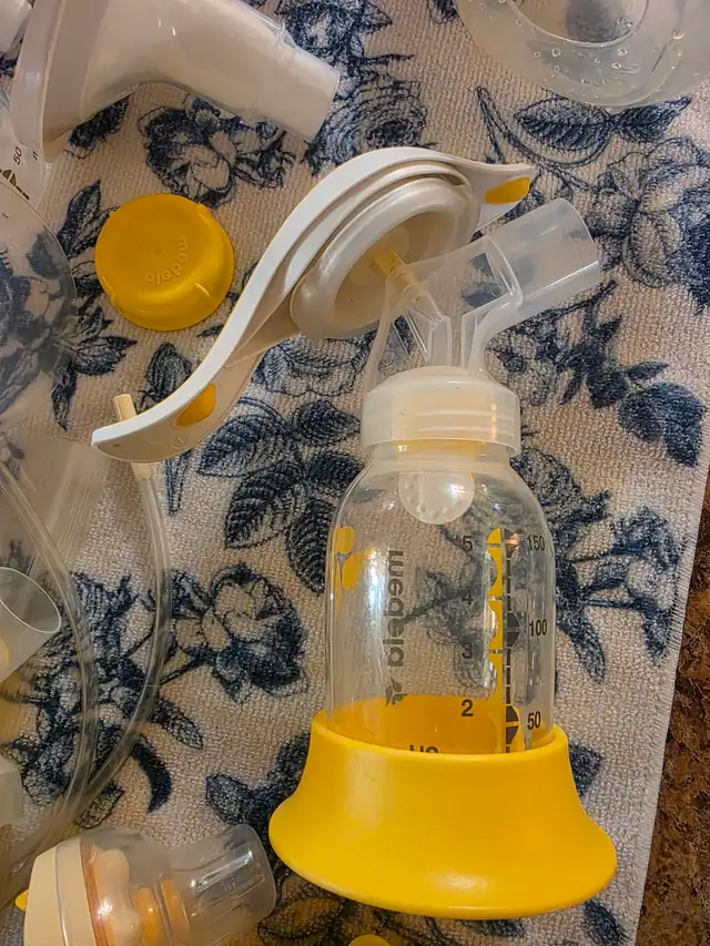 Various Baby Items all not or barely used in Multi-item in Edmonton - Image 9