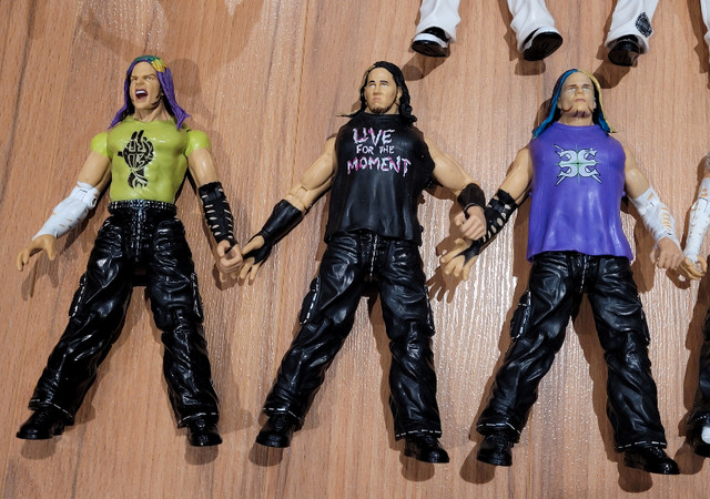 WWE WWF Matt Jeff Hardy Boyz RA TTL r3 Wrestling Figure Lot in Toys & Games in City of Toronto - Image 4