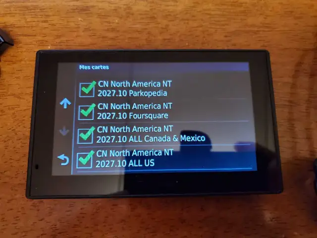 GPS Garmin Drivesmart 51 LMT-S carte gratuite à vie, carte 16gb in General Electronics in City of Montréal - Image 3