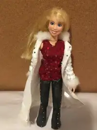 Toy - Collector - Barbie Hanna Montana doll $35