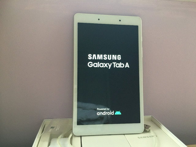 Samsung Galaxy Tab A 8.0 (2019) (White) in iPads & Tablets in Mississauga / Peel Region - Image 2