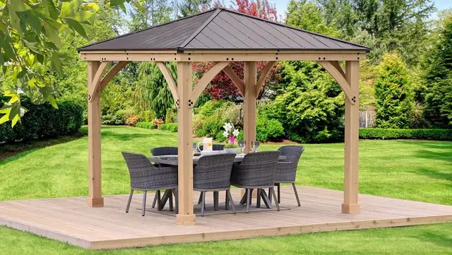 BRAND NEW IN BOX 10 FT x 10 FT YARDISTRY MERIDIAN GAZEBO $2900 in Patio & Garden Furniture in Windsor Region - Image 2