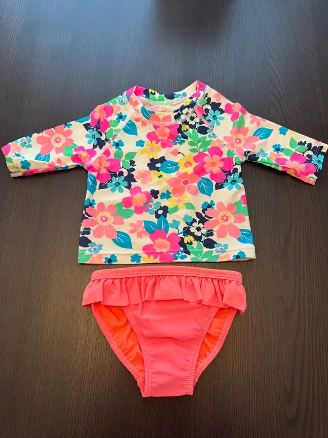 Swimming Suit 2T in Clothing - 2T in Kitchener / Waterloo - Image 2