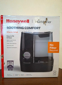 Honeywell warm mist humidifier 1 gallon- BNIB
