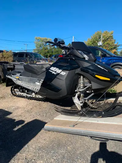 Mxzx1200 4 temps. 19700km Mbrp headers,programation. Dynojet,entrée d’air,chenille piné,tout pour qu...