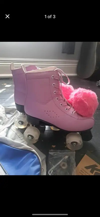 women’s rollerskates size 8, View more