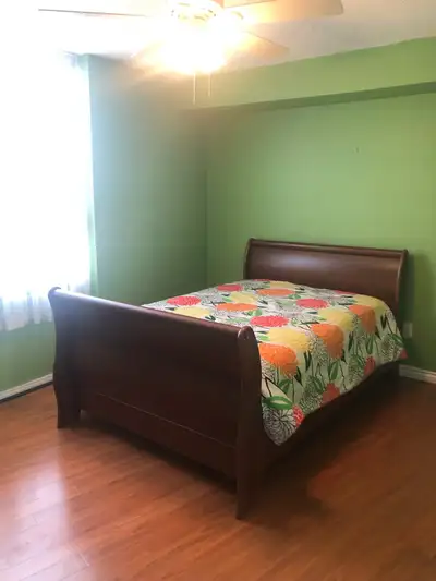 FEMALE ONLY Only available for 1 person Master Bedroom with PRIVATE BATHROOM for rent in Square One...