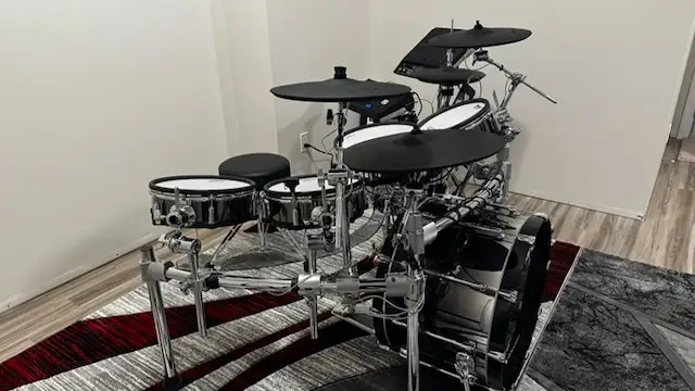 Roland TD50KV V-Drums in Drums & Percussion in Markham / York Region - Image 4