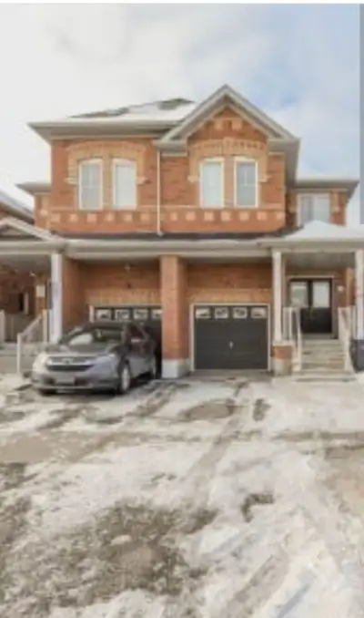 Room for rent brampton  sandlewood and torbram july 1 avail