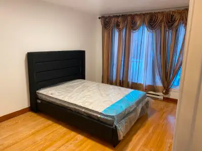 Grandes chambres meublées à louer - Tout inclus - Disponible Now