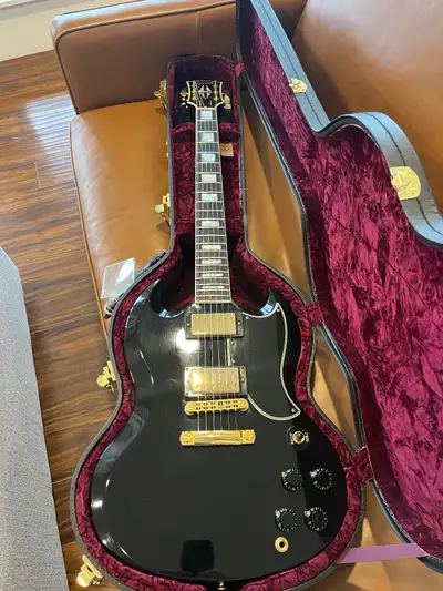 Gibson SG Custom, View more