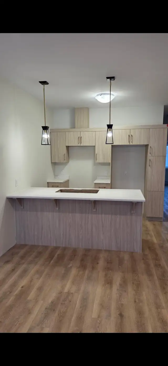 BRAND NEW, BEAUTIFUL 1 BEDROOM for RENT in GRUNTHAL!