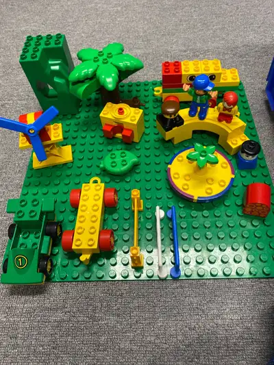 Duplo Lego Large Base Blocks, Cars, Figures and More. All in Excellent Condition. At least 250 piece...