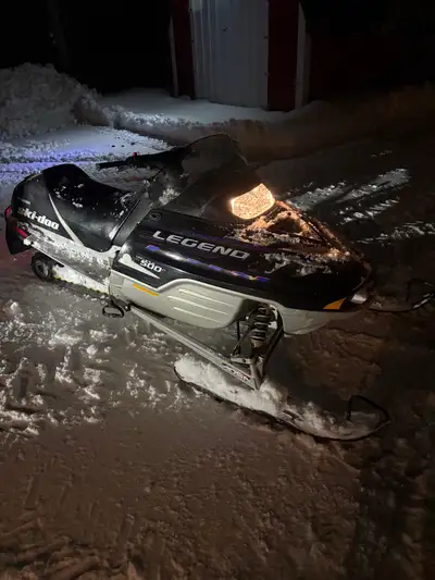 Sled works great just put new ski skins on. Has reverse. Electric start doesn’t work, starts second...